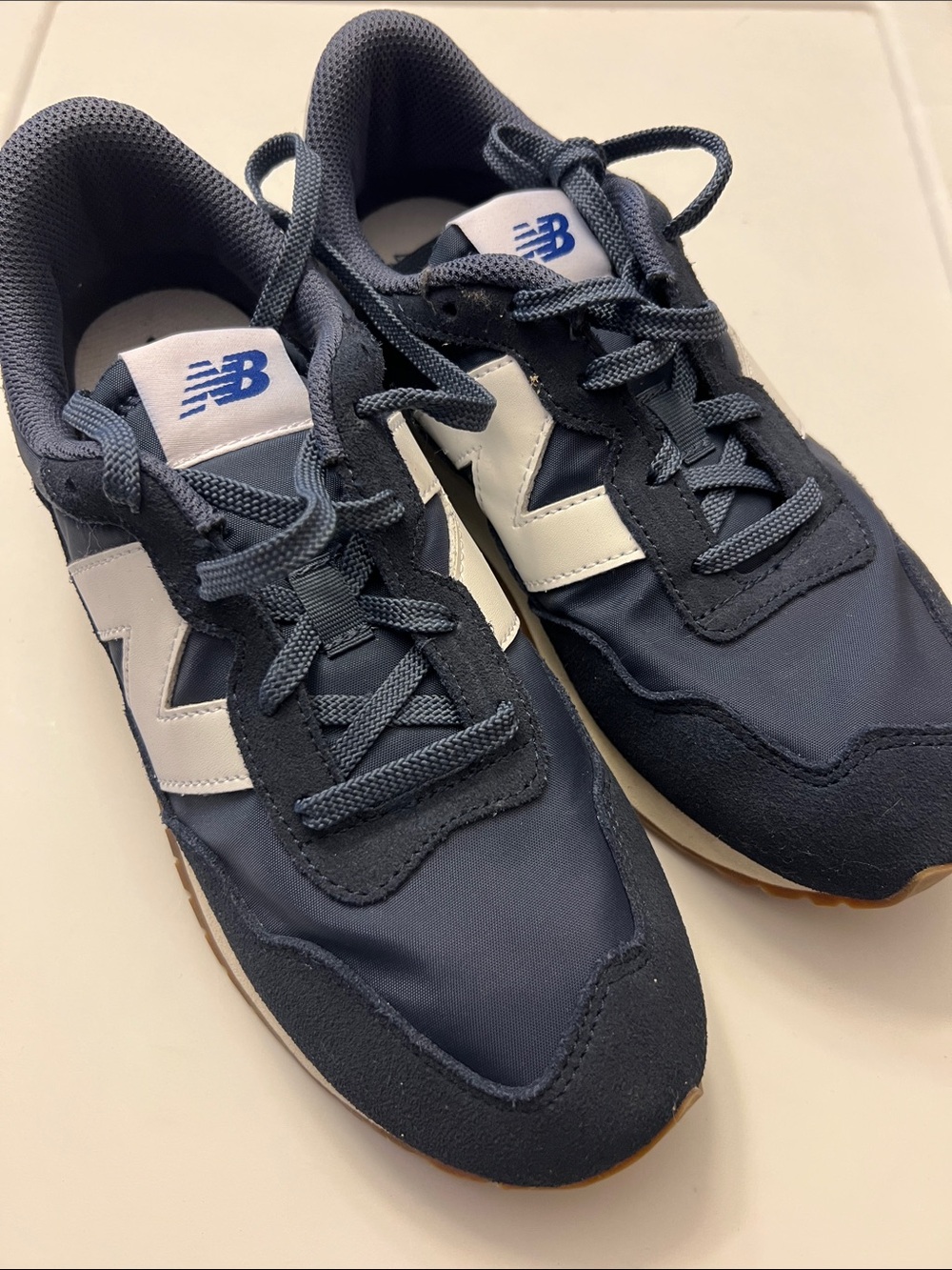 New Balance 237 Men’s Navy and White Casual Runner Sneakers